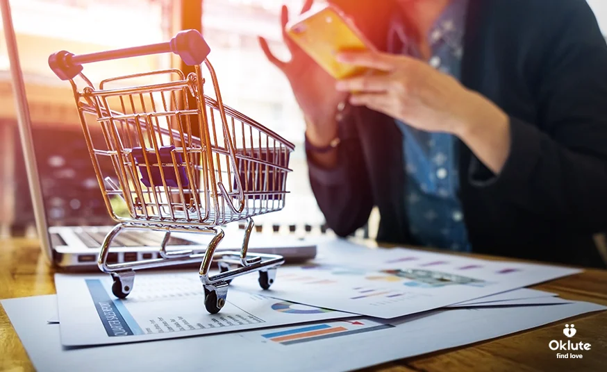 Unlocking the Power of E-Commerce: Why Your Business Should Go Online